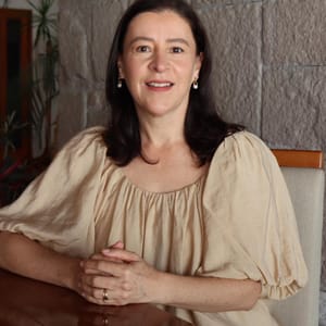 Ana Garza